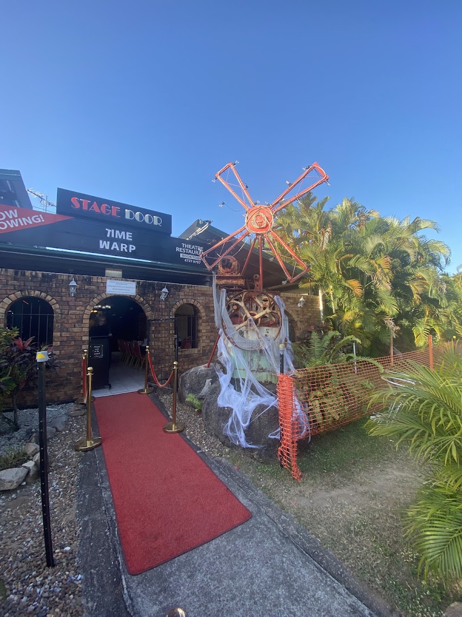 Stage Door Theatre Restaurant